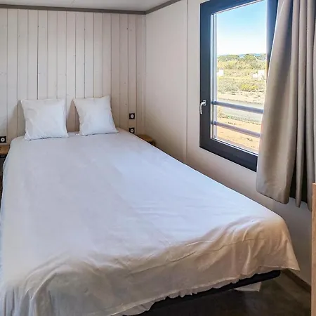 In With Heated Swimming Pool * Olonzac